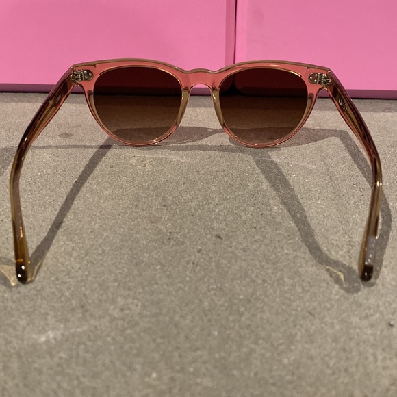 KREWE Accessories New Krewe Quinn Sunglasses In Sweet Tea Comes
